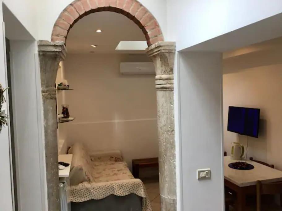 Apartment Close Guglie Bridge Venice Exterior photo